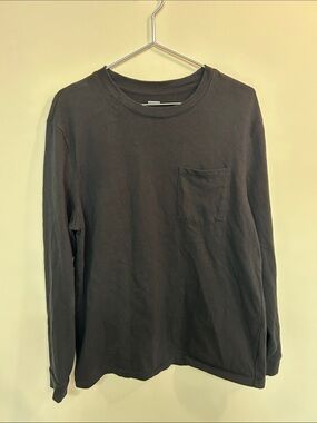 Sonoma Men’s Long-Sleeve Pocket Tee in Charcoal